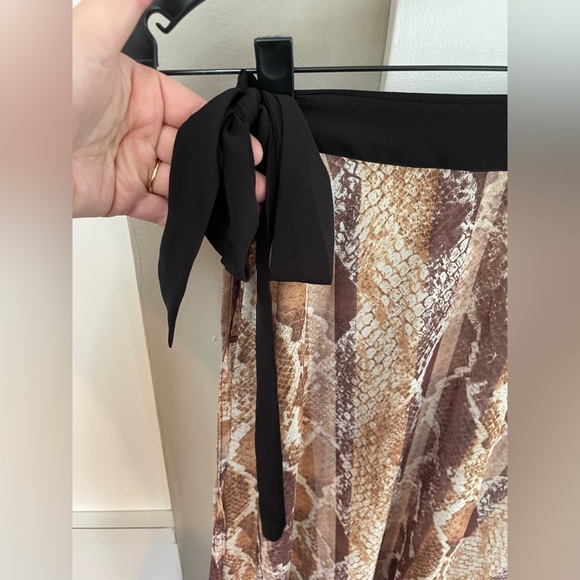 WOMENS HOUSE OF HARLOW SNAKESKIN WRAP SKIRT SIZE XS - Picture 11 of 11